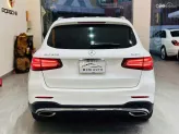 Mercedes-Benz GLC 300 4Matic 2017 - 1 tỷ 025 triệu