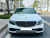 Mercedes-Benz C200 Exclusive 2020 - Chạy 4v miles.