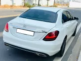 Mercedes-Benz C200 Exclusive 2020 - Chạy 4v miles.