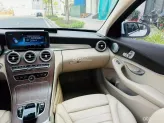 Mercedes-Benz C200 Exclusive 2020 - Chạy 4v miles.