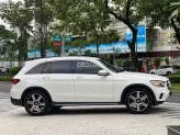 Mercedes-Benz GLC 200 4Matic 2021 - XUẤT HÓA ĐƠN CTY