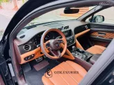 Bentley Bentayga V8 2021 - Màu đen nội thất nâu siêu lướt 7000km