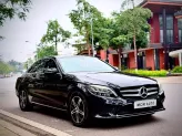 Mercedes-Benz C180 AMG 2019 - Nội thất kem chạy 7 vạn km.