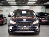 Kia Sedona 3.3 GATH 2020 - Xe màu xanh - Nội thất kem