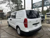 Hyundai Grand Starex 2.4 MT 2016 - Bán Hyundai Starex tải van 6 chỗ, 670kg đời 2016, máy dầu