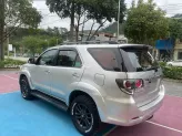 Toyota Fortuner 2.4 MT 4x2 2016 - Máy dầu 7 chỗ chất lượng cao