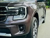 Ford Everest 2.0L ST5 10AT 4x4 Titanium 2022 - Phụ kiện đi kèm: Phim cách nhiệt, lót sàn