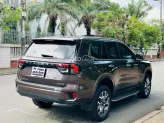 Ford Everest 2.0L ST5 10AT 4x4 Titanium 2022 - Phụ kiện đi kèm: Phim cách nhiệt, lót sàn
