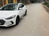 Hyundai Elantra 2018 - 1.6 MT đời 2018 xe tư nhân. Xe đại chất, máy số keo chỉ zin. Đã có màn hình, camera đủ