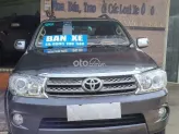 Toyota Fortuner 2010 - Số sàn máy dầu
