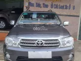 Toyota Fortuner 2010 - Số sàn máy dầu