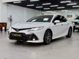 Toyota Camry 2.0Q 2023 - Xe Màu Trắng Ngọc Trai - Nội thất Kem