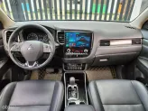 Mitsubishi Outlander 2.0 CVT 2021 - Lướt nhẹ 27.000km