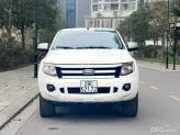 Ford Ranger XLS 2.0L 4x2 AT 2015 - Xe màu trắng đẹp, giá còn thương lượng sâu