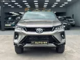 Toyota Fortuner 2.4 AT 4x2 Legender 2024 - Odo 8.000 km - Siêu lướt