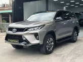 Toyota Fortuner 2.4 AT 4x2 Legender 2024 - Odo 8.000 km - Siêu lướt