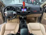 Toyota Fortuner 2.4 MT 4x2 2014 - SUV gầm cao chất lượng, keo chỉ máy số Zin