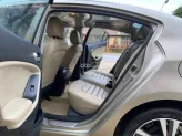 Kia Cerato 1.6 MT 2018 - Bán xe cũ chất lượng cao màu vàng nổi bật
