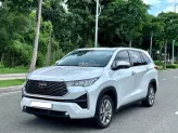 Toyota Innova Cross Hybrid 2023 - Xe gia đình 7 chỗ, màu trắng sang trọng