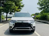 Mitsubishi Outlander 2.0 CVT Premium 2021 - Đủ hồ sơ sang tên, giá tốt thương lượng