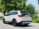 Mitsubishi Outlander 2.0 CVT Premium 2021 - Đủ hồ sơ sang tên, giá tốt thương lượng