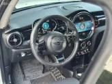 Mini Cooper S 3 cửa 2022 - Cập bến 1 em hàng hiếm cho các chị em