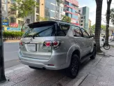 Toyota Fortuner 2.7 V 4X2 AT 2015 - Hỗ trợ Bank 60%