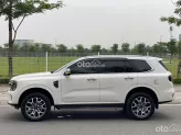 Ford Everest Titanium 2.0 AT 4x2 2023 - Xe đi ít, chữ giữ xe, chất xe còn đẹp sơn zin nguyên