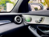 Mercedes-Benz C300 AMG 2018 - Full option – Sang trọng, thể thao, mạnh mẽ