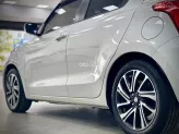 Suzuki Swift GLX 1.2 CVT 2023 - Xe cá tính trẻ trung, màu trắng nổi bật