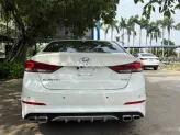 Hyundai Elantra 1.8 MT 2019 - Xe gia đình hạng C zin đẹp