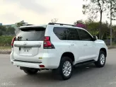 Toyota Land Cruiser Prado GX 2017 - Nội thất rộng rãi, trang bị full option