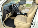 Toyota Land Cruiser Prado GX 2017 - Nội thất rộng rãi, trang bị full option