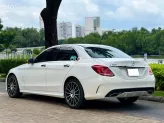 Mercedes-Benz C300 AMG 2017 - TRẮNG NGỌC TRINH BAO ĐẸP