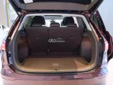 Volkswagen Viloran Luxury 2025 - Khuyến mãi tháng 5/2026 Viloran Màu đỏ rượu vang cực sang trọng cho khách hàng mệnh Hỏa