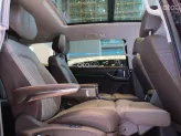 Volkswagen Viloran Luxury 2025 - Khuyến mãi tháng 5/2026 Viloran Màu đỏ rượu vang cực sang trọng cho khách hàng mệnh Hỏa