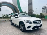 Mercedes-Benz GLC 300 4Matic 2017 - Cập bến sẵn 1 em bao chất lượng