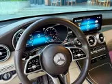 Mercedes-Benz GLC 300 4Matic 2021 - GLC 300 sx2021 màu đen nội thất kem, chạy hơn 3 vạn