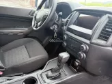 Ford Ranger XLS 2.2 4x2 AT 2021 - Gia đình cần tiền lên muốn bán gấp