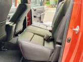 Toyota Hilux 2.4G 4x2 AT 2019 - Mẫu bán tải cực mới, nhập Thái