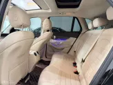 Mercedes-Benz GLC 300 4Matic 2021 - Xe còn mới chủ đi ít nên chất xe còn đẹp, bao check