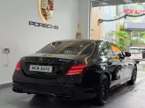 Mercedes-Benz E300 AMG 2019 - Xe đã được nâng cấp lên bộ mâm G63 siêu ngầu.