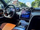 Mercedes-Benz C300 AMG 2023 - Nội thất da bò nâu sang trọng, bản full option cao cấp nhất