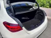 Mercedes-Benz C300 AMG 2023 - Nội thất da bò nâu sang trọng, bản full option cao cấp nhất