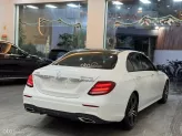 Mercedes-Benz E300 AMG 2020 - Xe option miên man bao check thoải mái