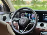 Mercedes-Benz E180 V1 2022 - Xe chủ ít giữ, chất xe vẫn còn đẹp