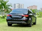 Mercedes-Benz E180 V1 2022 - Xe chủ ít giữ, chất xe vẫn còn đẹp