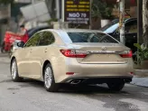 Lexus ES 250 F-Sport 2017 - Sedan sang trọng giá hợp lý