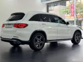 Mercedes-Benz GLC 300 4Matic V1 2022 - Bảo dưỡng full lịch sử hãng