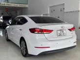 Hyundai Elantra 2.0 AT Cao cấp 2017 - Xe như mới